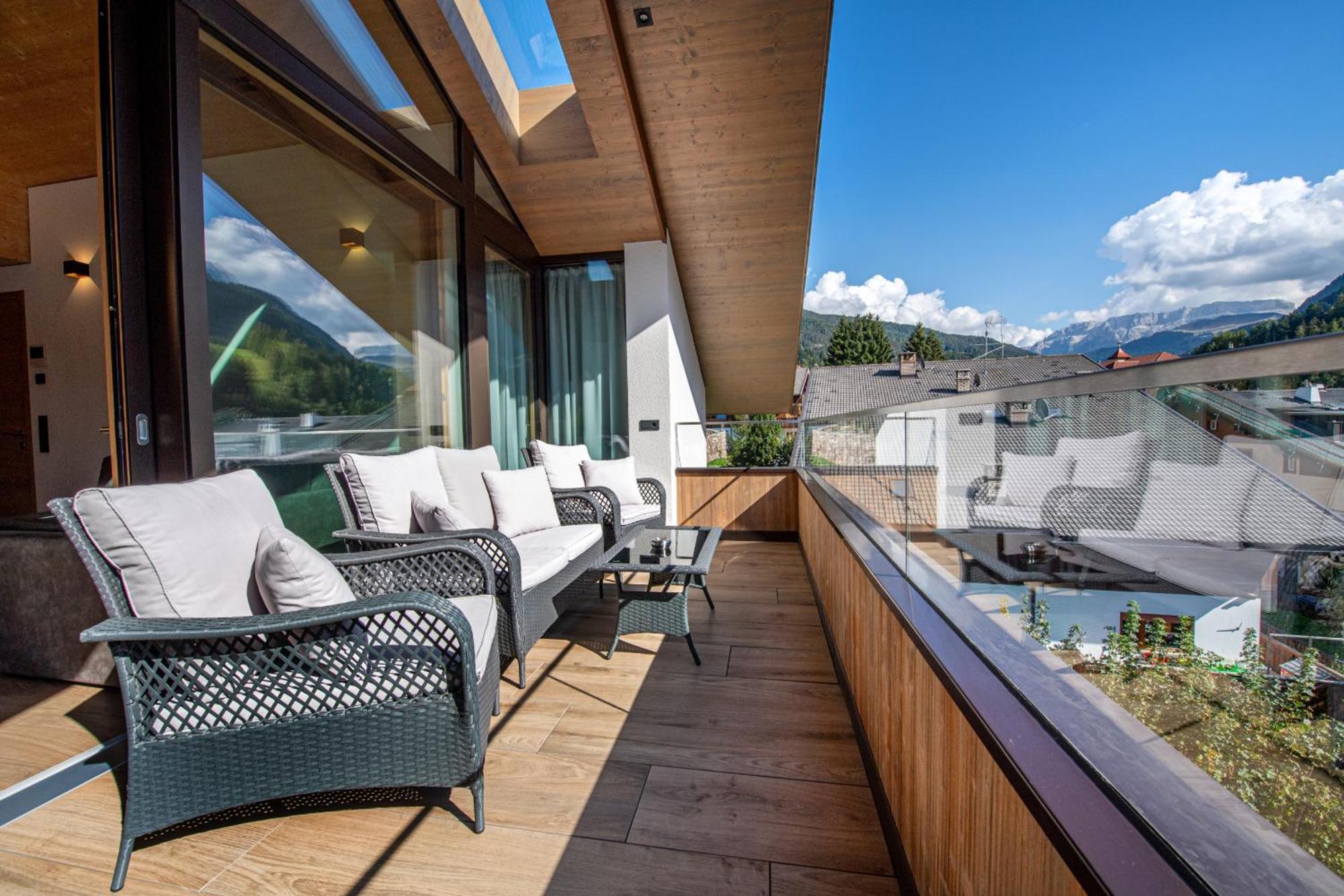 Apartments Dami Ortisei Exterior photo